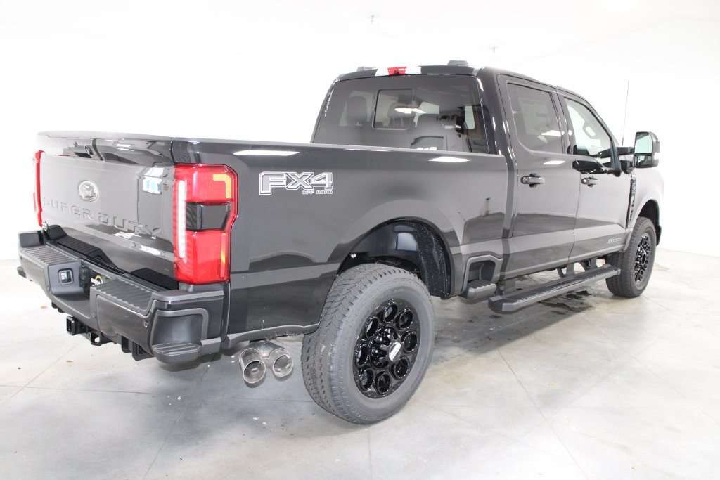 New 2026 Ford F350 Lariat w/ Black Appearance Package AWD/4WD image 8