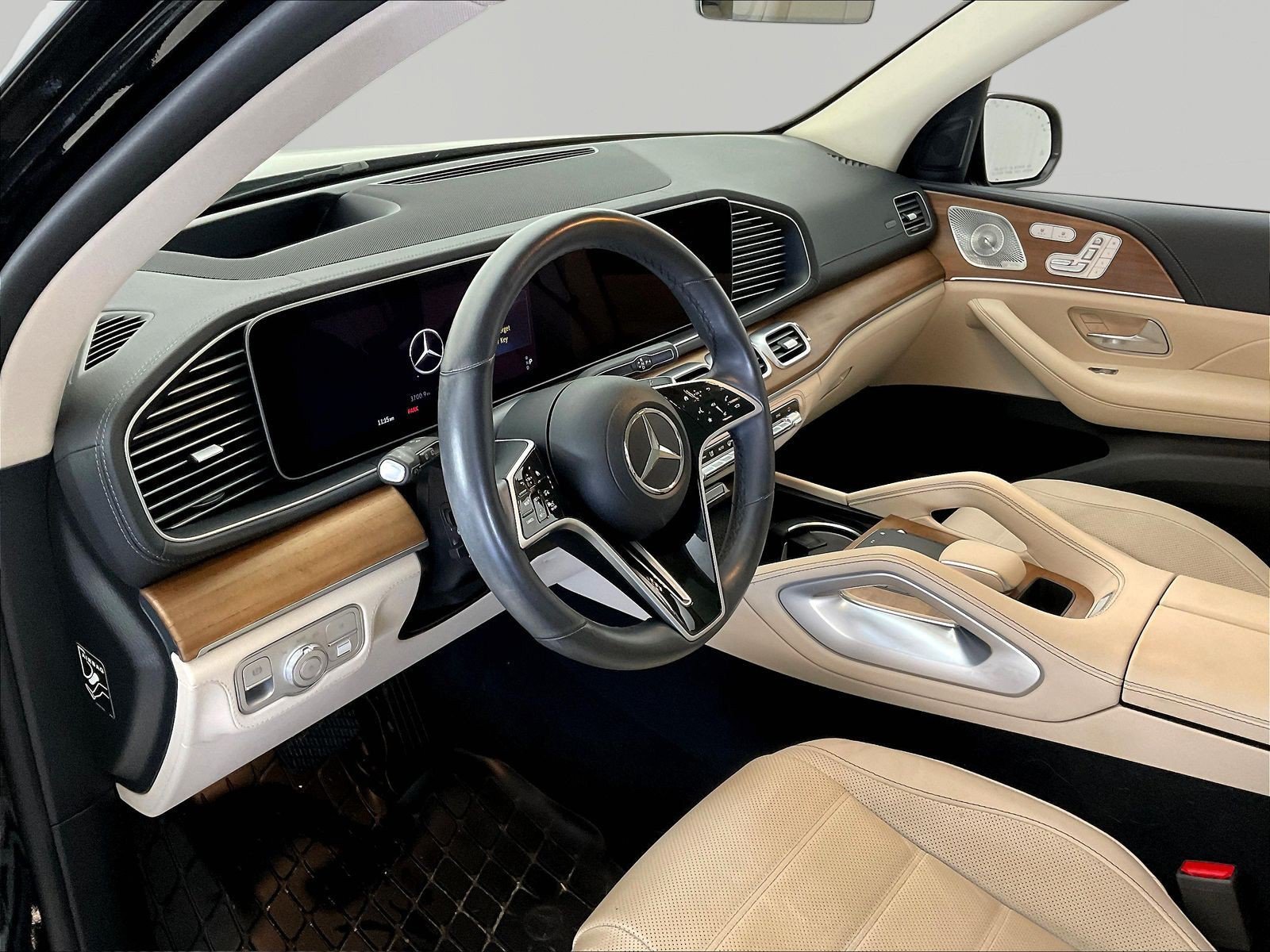 Certified 2024 Mercedes-Benz GLE 450 4MATIC image 17