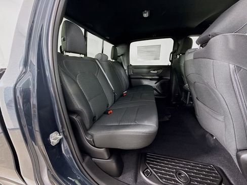 New 2026 RAM 1500 Express AWD/4WD image 24
