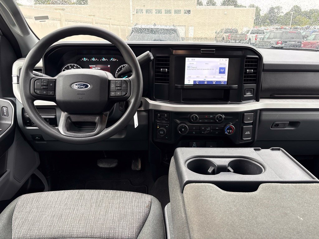 Used 2026 Ford F250 XLT AWD/4WD image 9