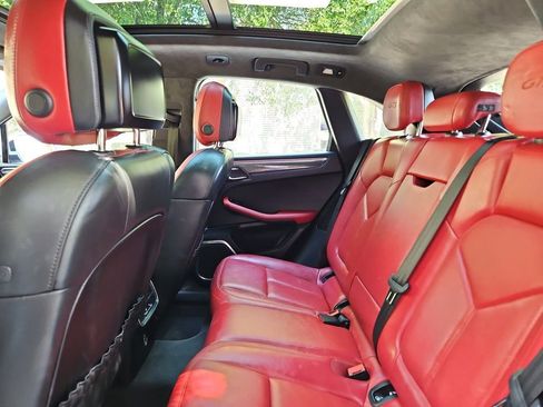 Used 2018 Porsche Macan GTS image 29