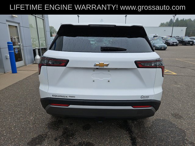Used 2025 Chevrolet Equinox LT AWD/4WD image 7