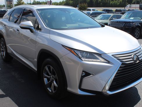 Used 2018 Lexus RX 350 AWD w/ Premium Package image 3