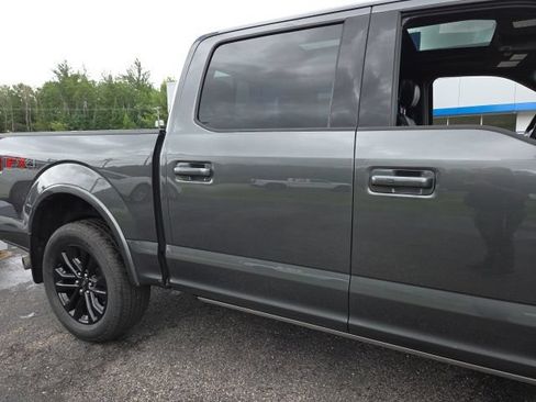 Used 2018 Ford F150 Lariat w/ Equipment Group 502A Luxury AWD/4WD image 40