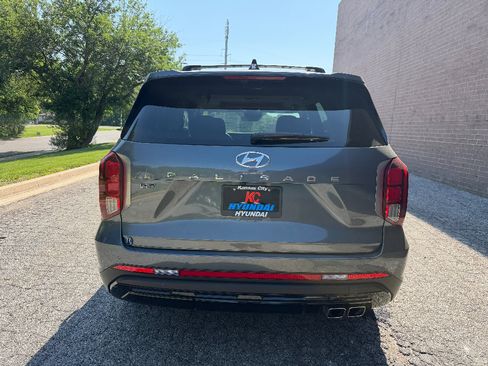 Used 2024 Hyundai Palisade XRT FWD image 5