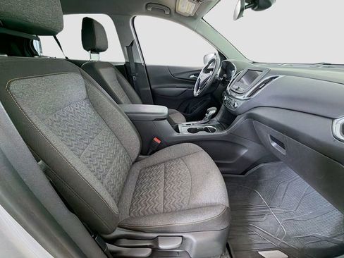 Used 2022 Chevrolet Equinox LT FWD image 19