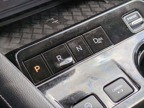 Used 2025 Nissan Murano SV AWD/4WD image 20
