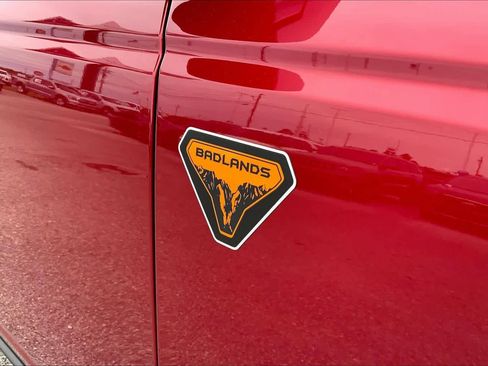 Certified 2025 Ford Bronco Badlands AWD/4WD image 10