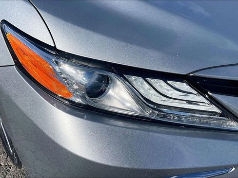 Used 2023 Toyota Camry XLE w/ Navigation Package image 32