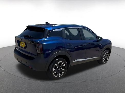 Used 2026 Nissan Kicks SV w/ Cold Weather Package AWD/4WD image 14
