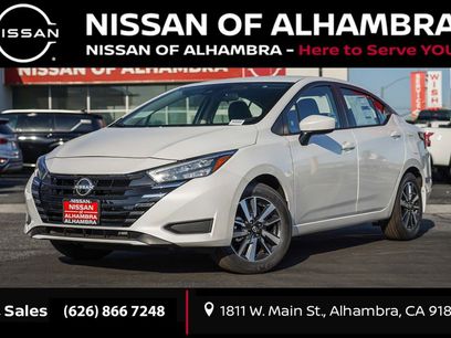 New 2025 Nissan Versa SV w/ Trunk Package