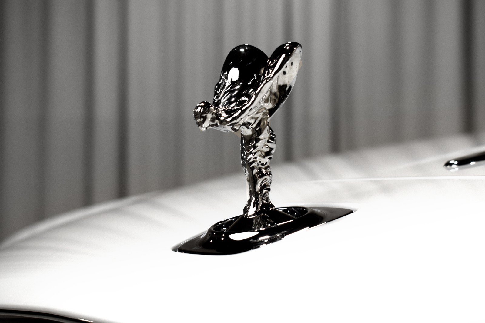Certified 2020 Rolls-Royce Dawn RWD image 49