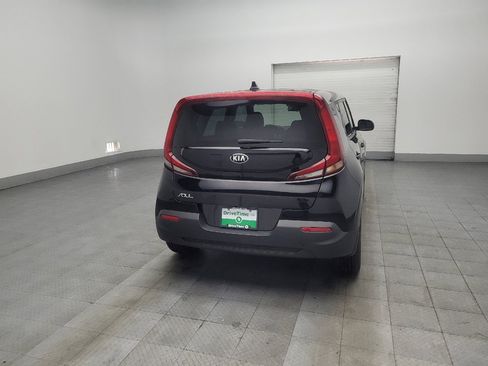Used 2020 Kia Soul LX image 7