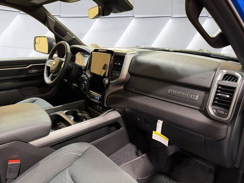 New 2026 RAM 1500 4x4 Crew Cab image 16