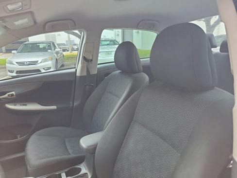 Used 2010 Toyota Corolla S w/ S EVP Pkg #3 FWD image 21