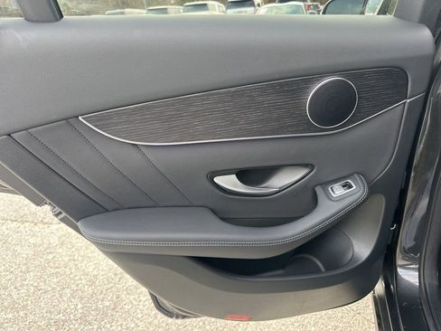 Used 2022 Mercedes-Benz GLC 300 4MATIC image 26