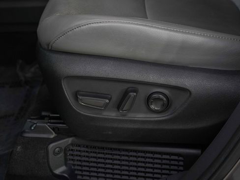 Used 2024 Toyota Sienna Limited AWD/4WD image 24