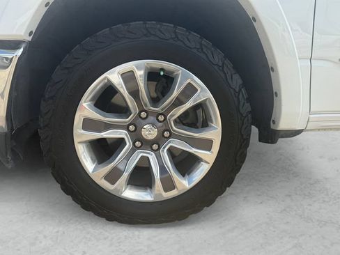 Used 2024 RAM 1500 Limited AWD/4WD image 23