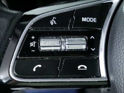 Used 2023 Kia Seltos S w/ Navigation Package FWD image 28