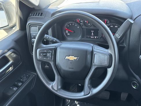 Used 2023 Chevrolet Silverado 1500 Custom RWD image 10