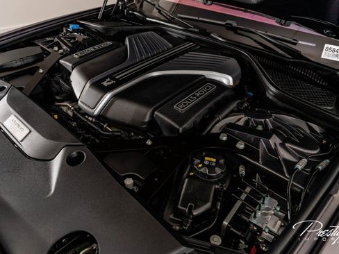 Used 2022 Rolls-Royce Ghost Black Badge image 7