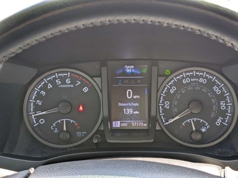 Used 2021 Toyota Tacoma TRD Sport w/ Technology Package AWD/4WD image 30