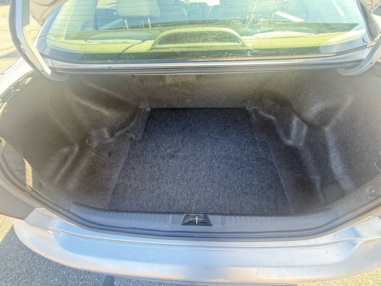 Used 2005 Honda Accord Hybrid Sedan image 12