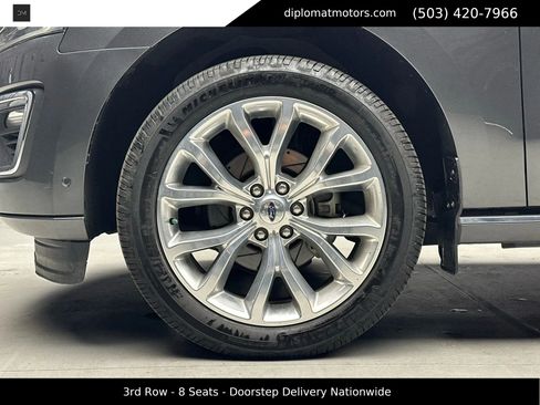Used 2018 Ford Expedition Max Platinum image 45