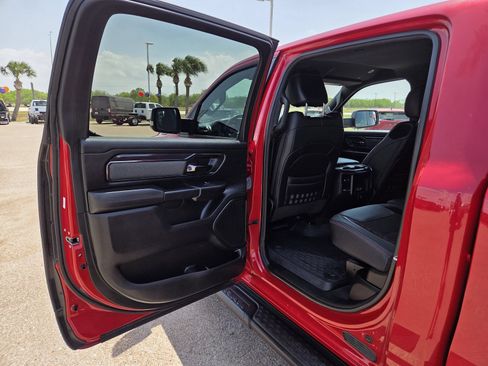Used 2022 RAM 1500 Big Horn w/ Built-to-serve Edition AWD/4WD image 18