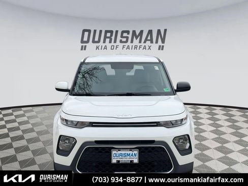 Used 2022 Kia Soul LX image 7