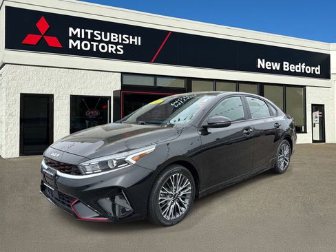 Used 2022 Kia Forte GT-Line w/ GT-Line Technology Package FWD image 1