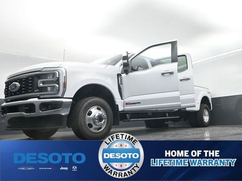 New 2025 Ford F350 Lariat w/ Lariat Ultimate Package AWD/4WD image 63