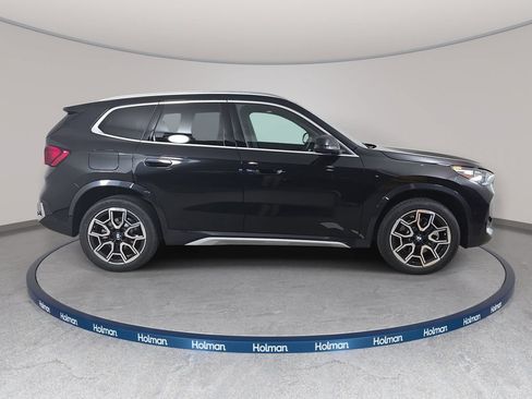 New 2026 BMW X1 xDrive28i w/ Technology Package AWD/4WD image 4