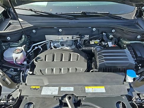 New 2026 Volkswagen Atlas SE FWD image 10