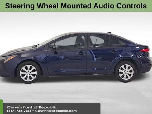 Used 2024 Toyota Corolla LE image 4