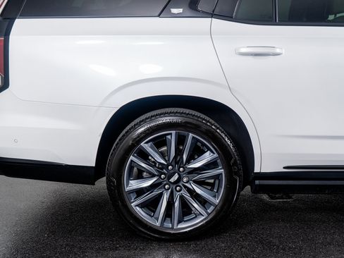 Used 2023 Cadillac Escalade Sport Platinum image 8