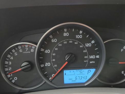 Used 2016 Toyota RAV4 LE AWD/4WD image 29