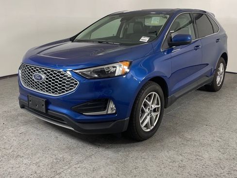 Used 2024 Ford Edge SEL w/ Convenience Package AWD/4WD image 7