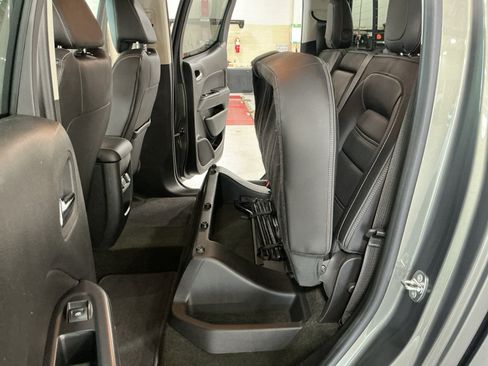 Used 2017 GMC Canyon Denali AWD/4WD image 16