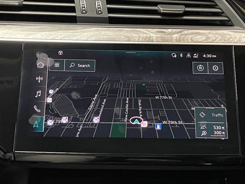 Used 2021 Audi e-tron Premium w/ Convenience Plus Package image 34