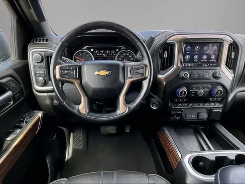 Used 2022 Chevrolet Silverado 1500 High Country AWD/4WD image 9