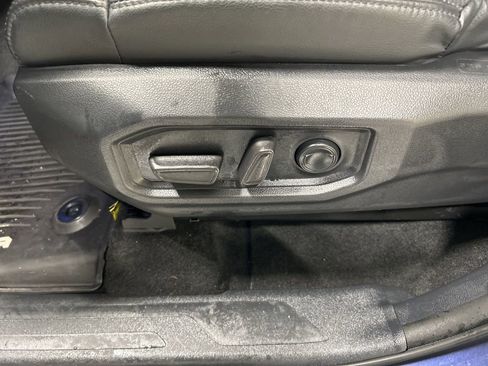 Used 2024 Toyota Tundra Limited image 10