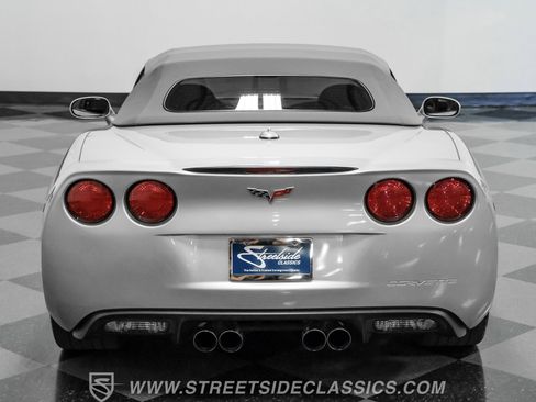 Used 2005 Chevrolet Corvette Convertible w/ Preferred Equipment Group image 33