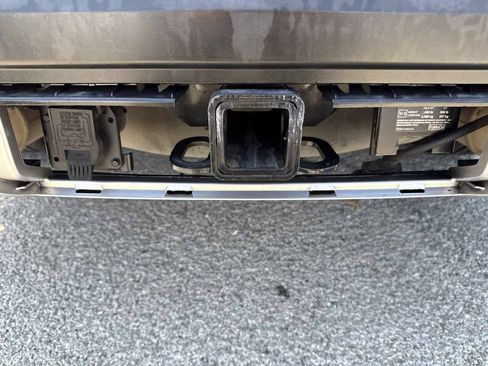 Used 2017 Ford Explorer Platinum AWD/4WD image 23