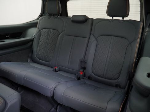 Certified 2024 Jeep Grand Wagoneer Series III w/ Rear Seat Video Group 1 image 25