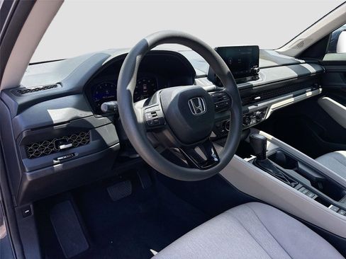 Certified 2023 Honda Accord EX image 10