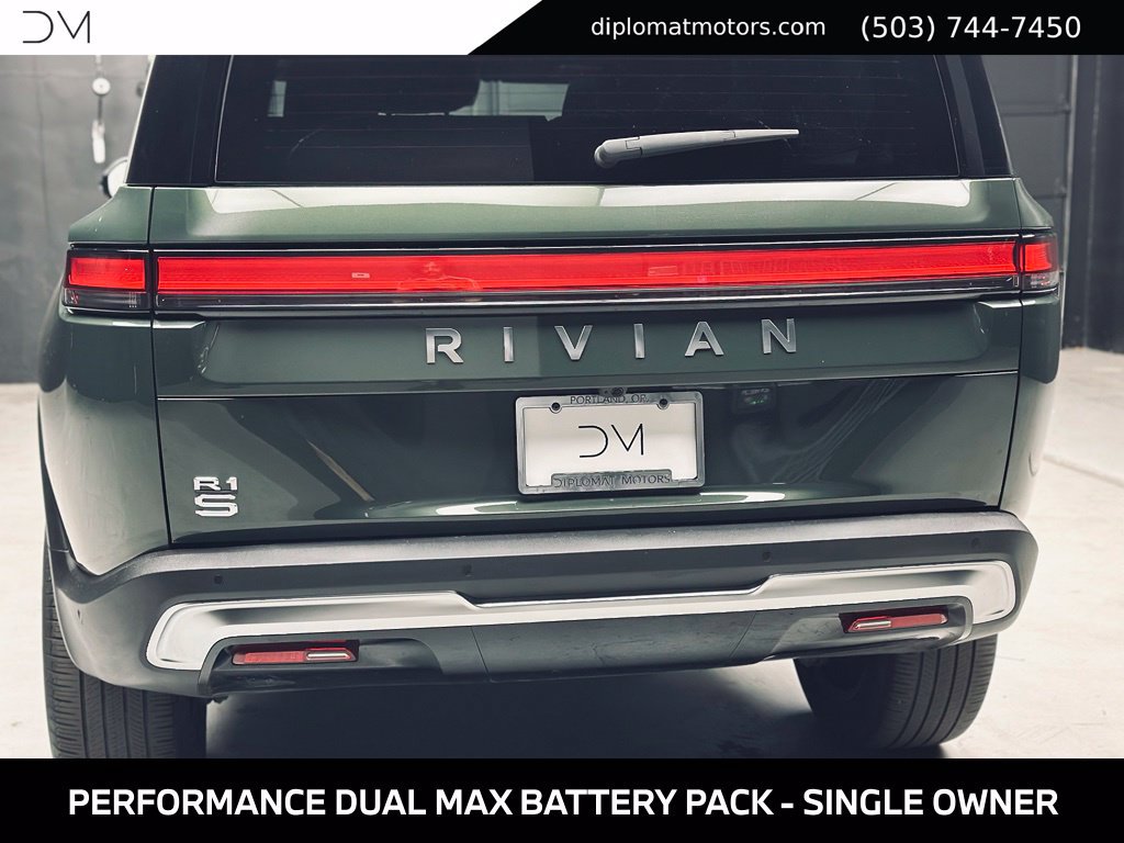 Used 2025 Rivian R1S Adventure Dual AWD/4WD image 15