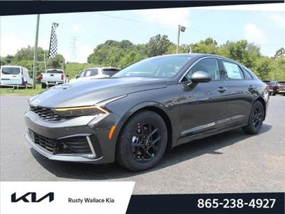 New 2025 Kia K5 LXS