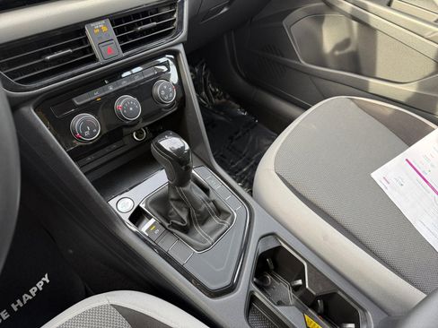 Used 2023 Volkswagen Taos S image 13