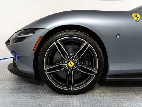 Certified 2022 Ferrari Roma image 10